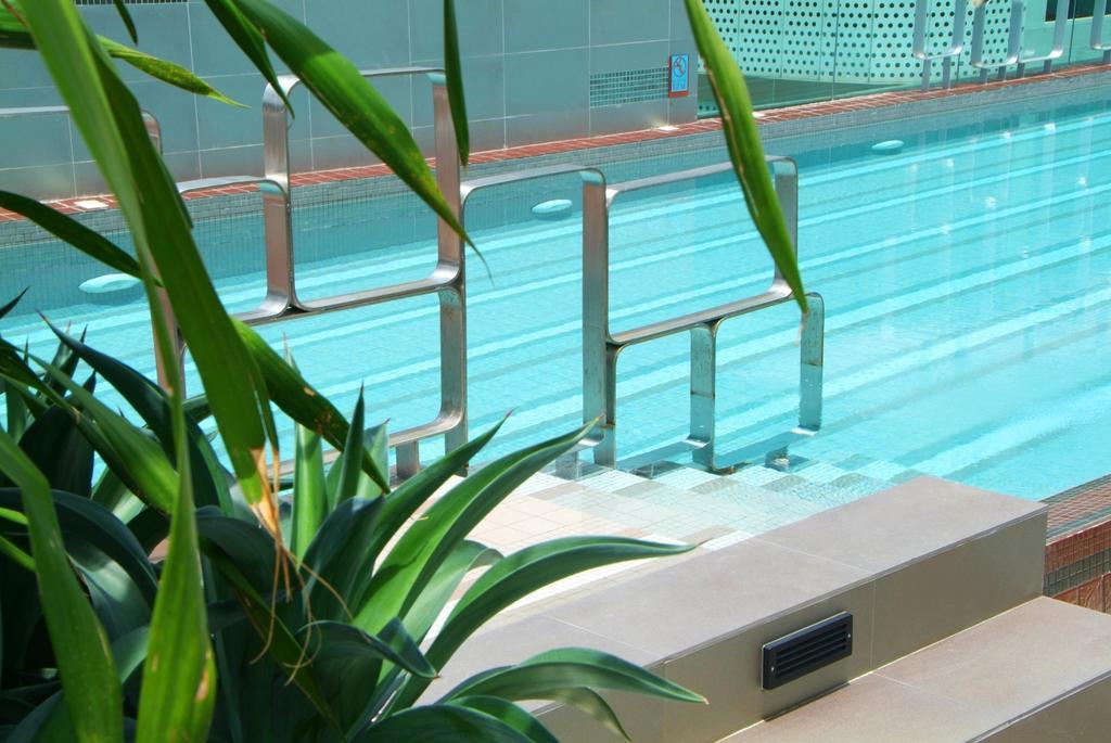 Amora NeoLuxe Suites Hotel Bangkok Extérieur photo