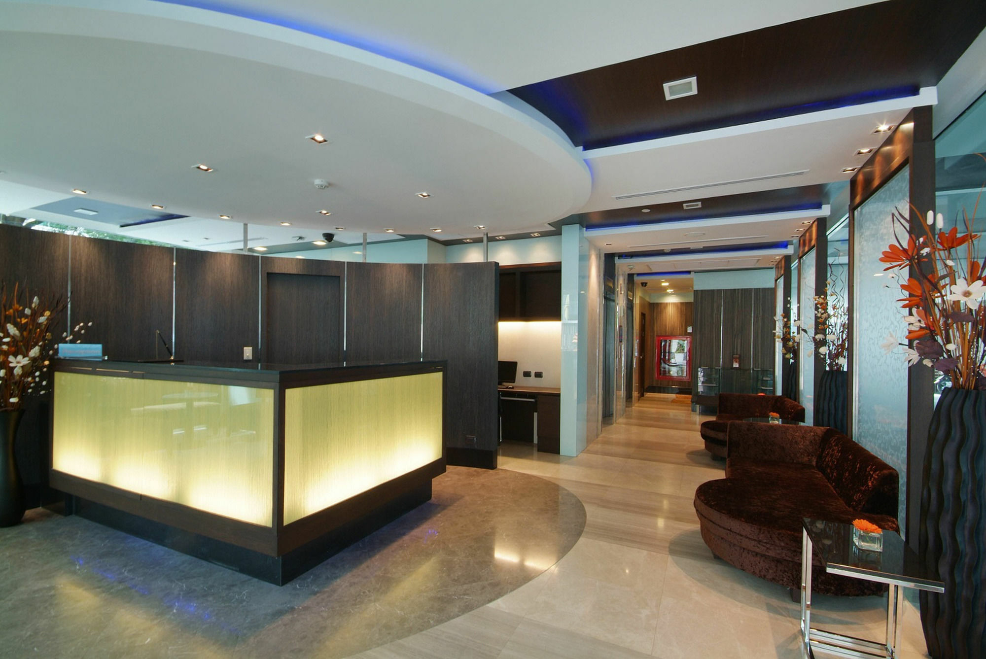 Amora NeoLuxe Suites Hotel Bangkok Extérieur photo